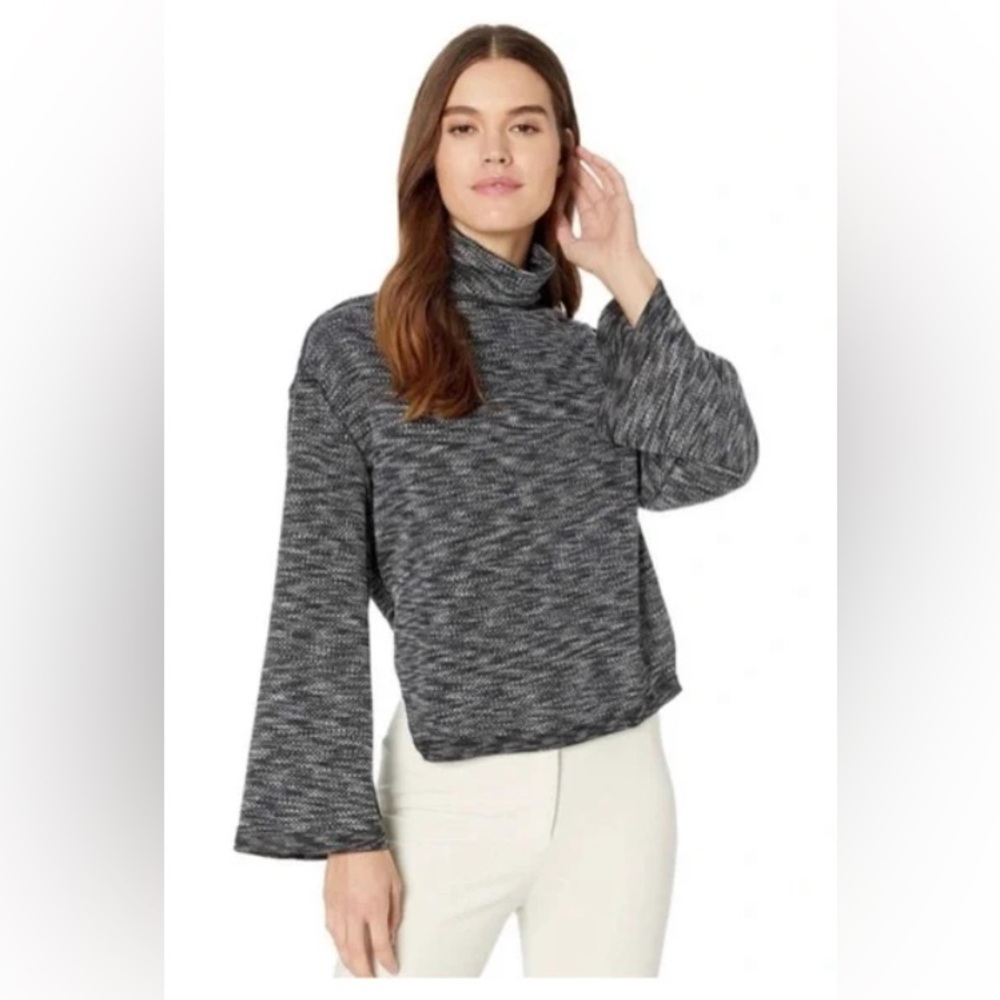 EUC Free people sunny days sweater preloved- size EXTRA SMALL
